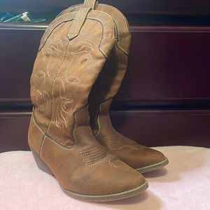 Brown Rampage size 9